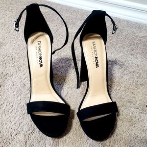 Fashion Nova heels